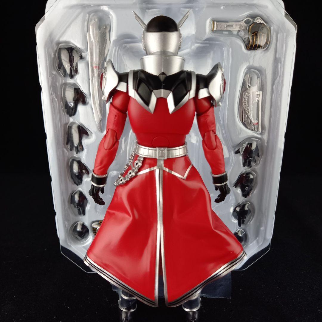 S.H.フィギュアーツ真骨彫製法 仮面ライダーウィザード フレイムドラゴン開封済