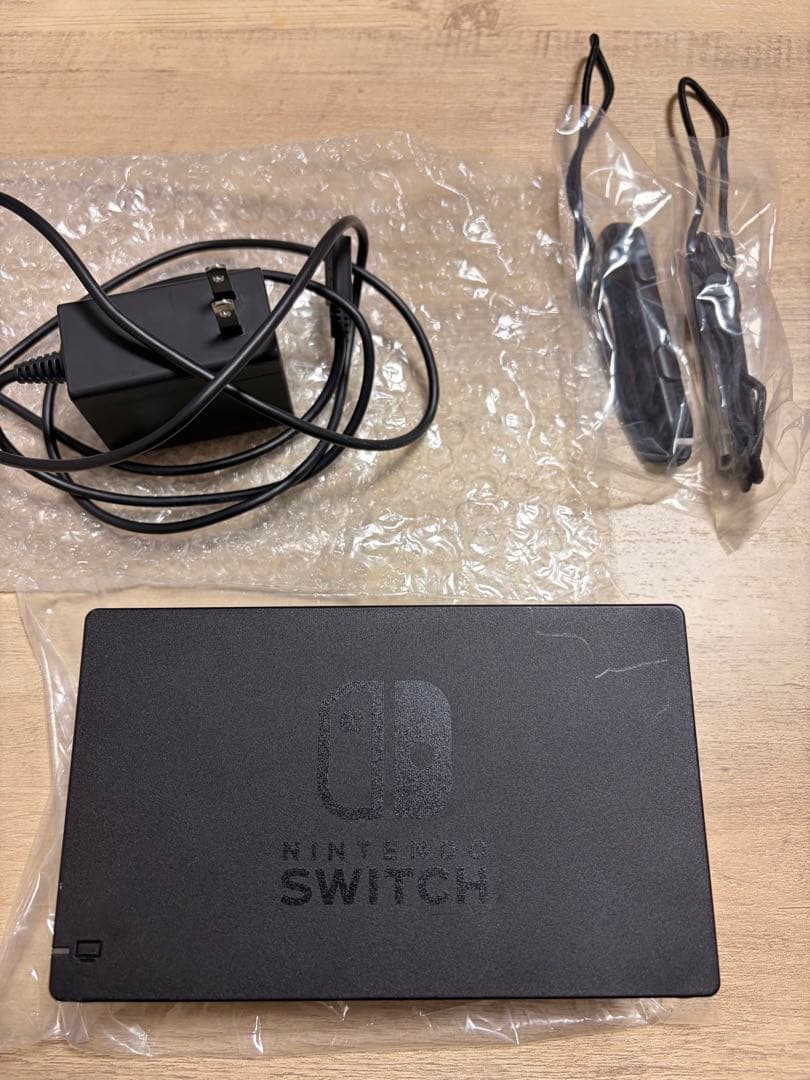 Nintendo Switch 本体 青/赤 バッテリー強化版6日夜発送