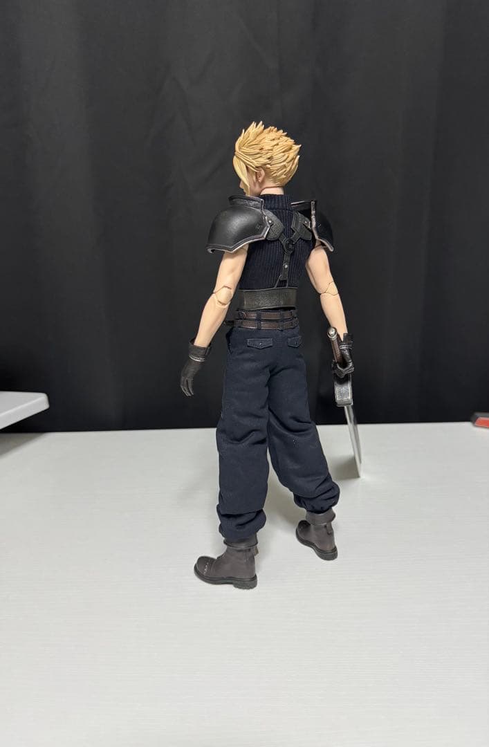 GAMETOYS GT-006D クラウド1/6 フィギュア FF7