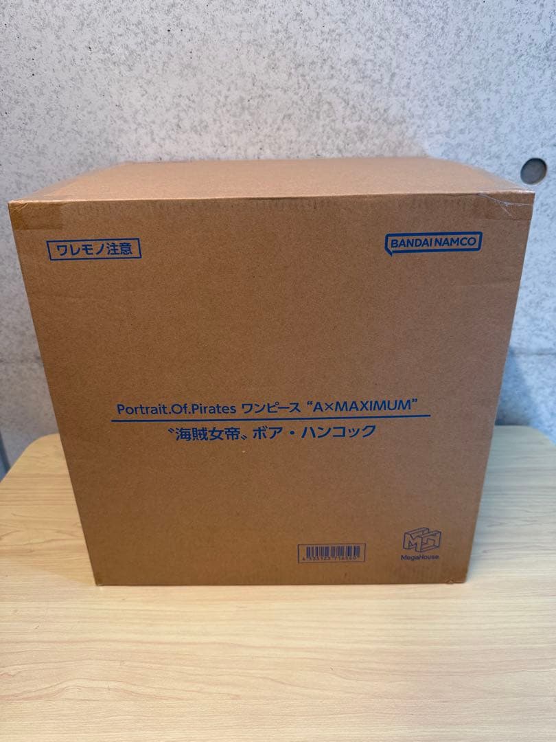 新品未開封 ボア・ハンコック MAXIMUM フィギュア