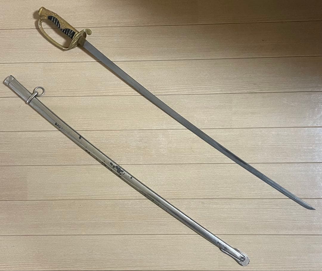 模造刀　美術刀　サーベル　指揮刀　時代武具　V997