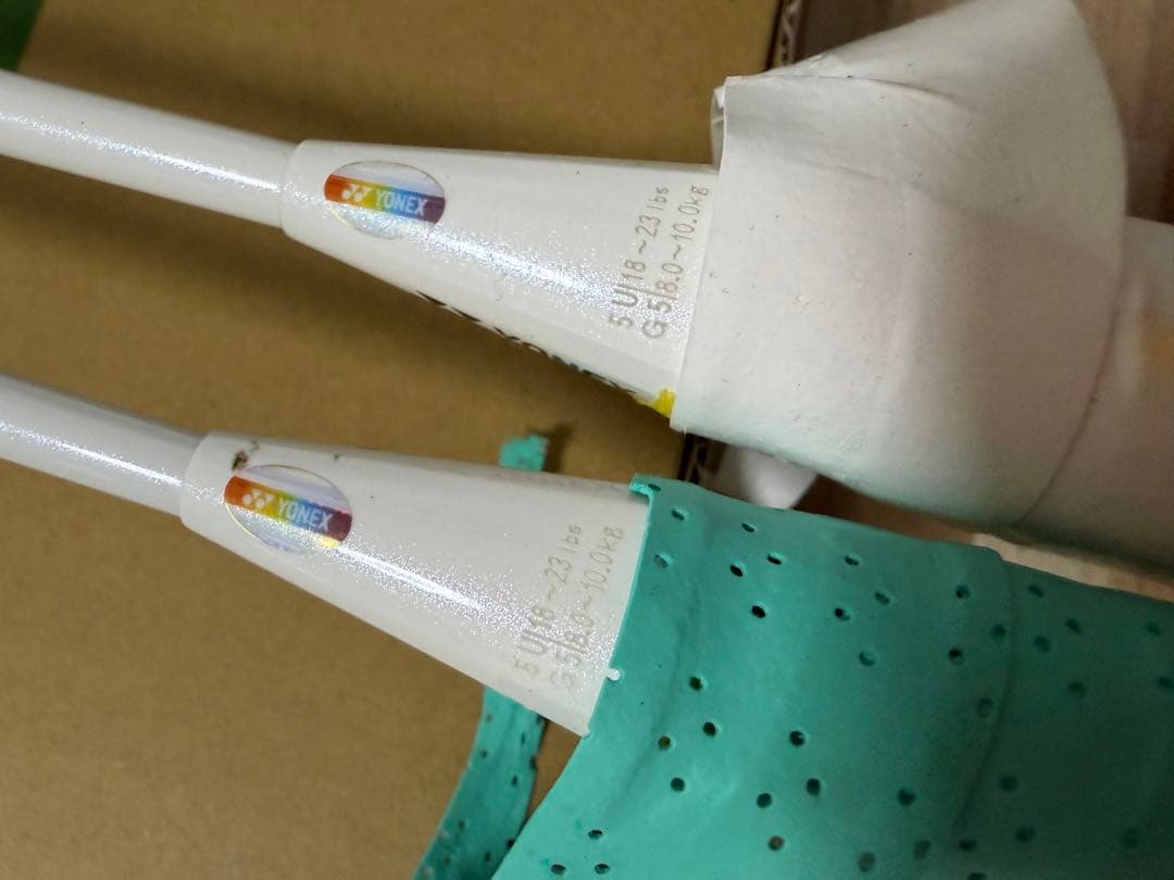YONEX アストロクス33 バドミントンラケット 2本セット