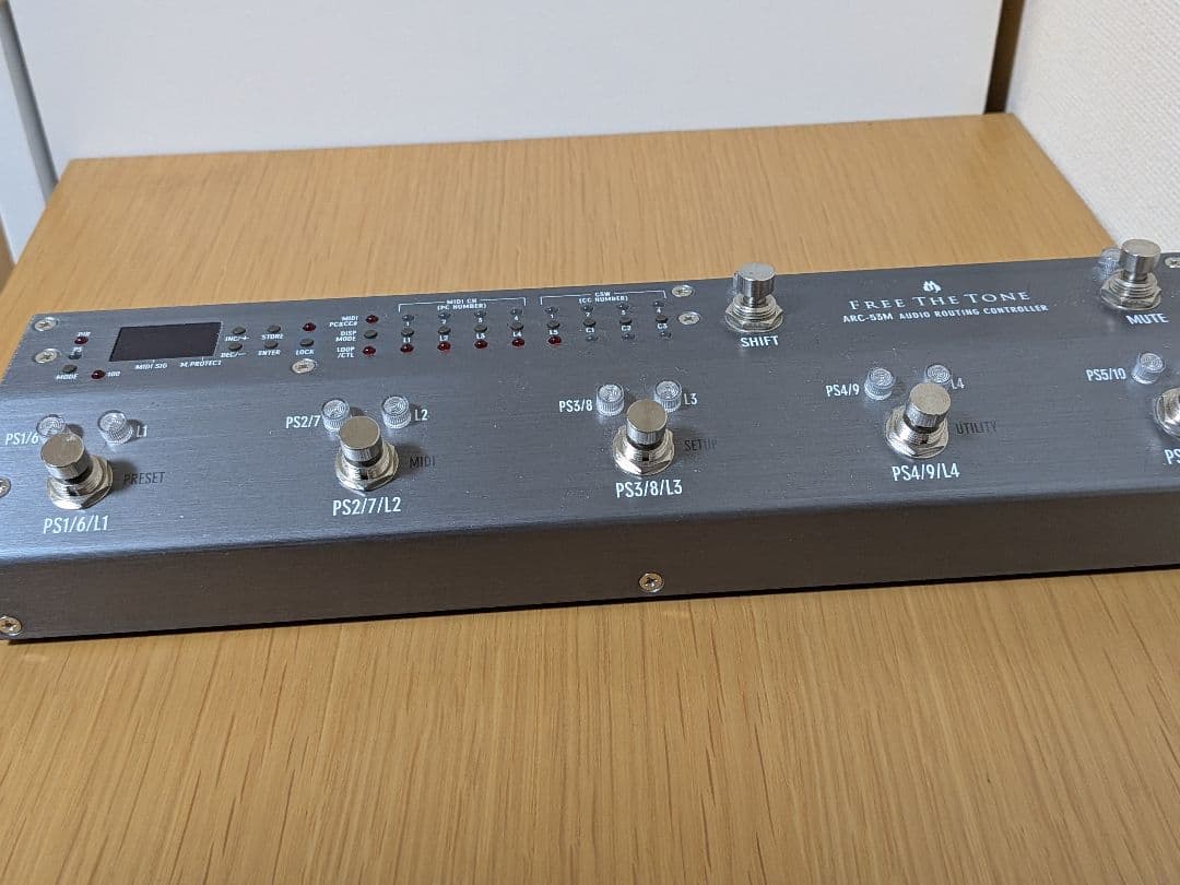 free the tone arc-53m スイッチャー