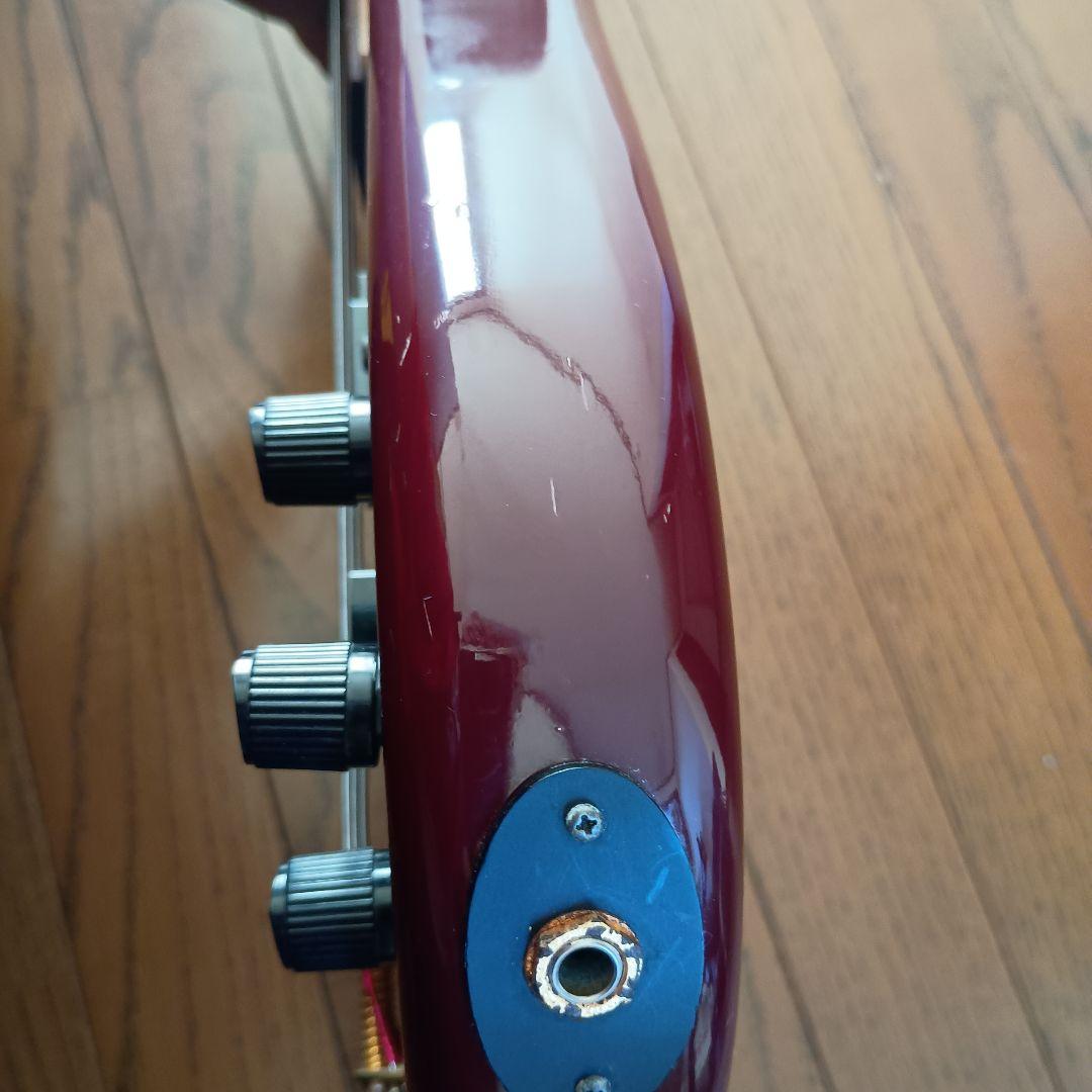 キルトメイプル　FERNANDES エレキベース レッド