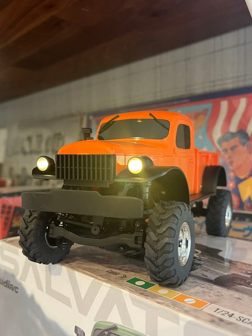 新品　RC クローラー　udirc 1/24 4x4 オフロードトラック