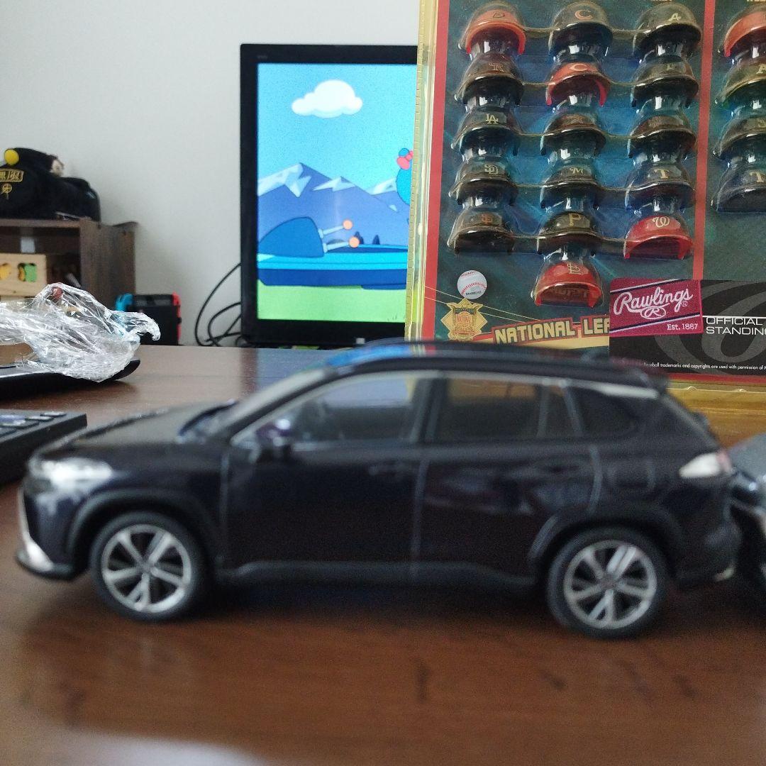 非売品30分1スケール　COROLLA CROSS ミニカー 3台セット