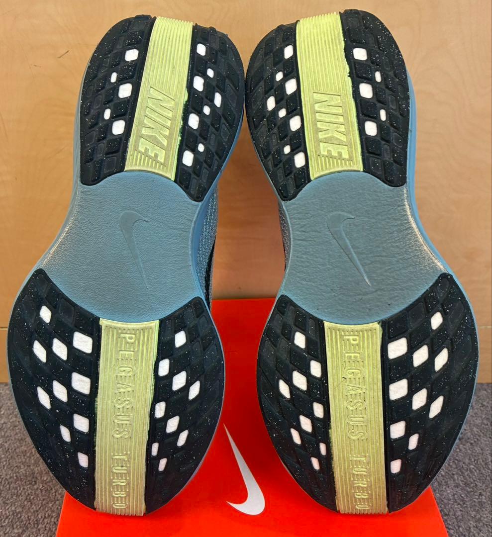 美品　NIKEペガサスプラス　27.0