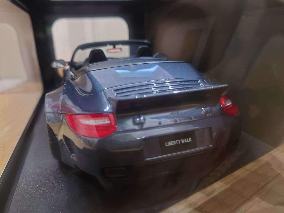 ポルシェ911 997 カブリオレ　LBWK RWB