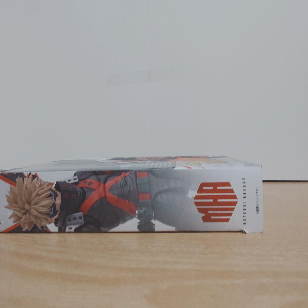 ヒロアカ　爆豪勝己　S.H.フィギュアーツ