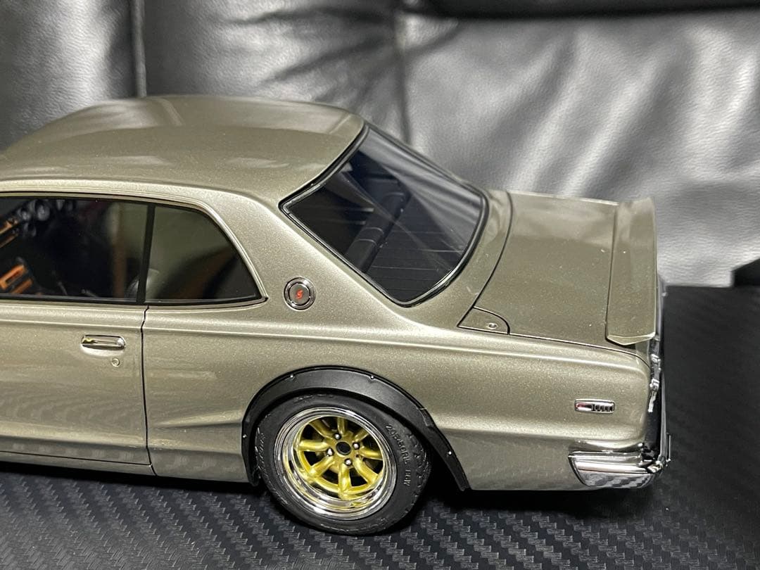 IG0043 1/18 Skyline 2000 GT-R イグニッションモデル
