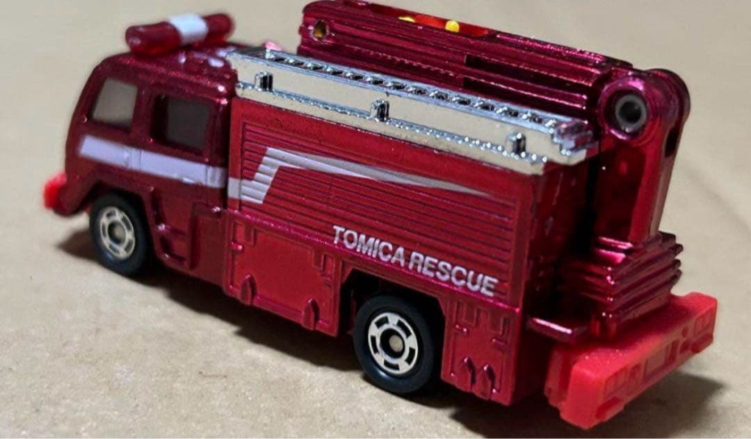 非売品 トミカ レスキュー 工作車 真空レッド