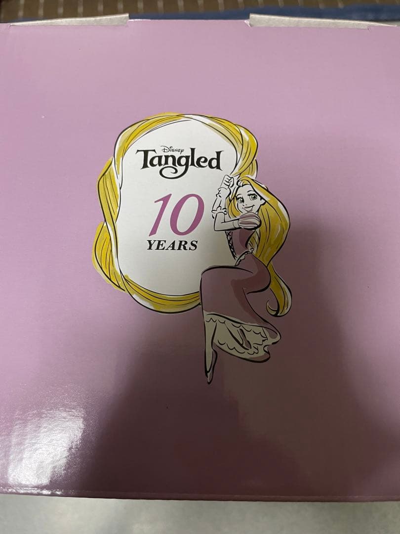 ラプンツェル　10周年　魔法の花　LEDライト　　ディズニーストア