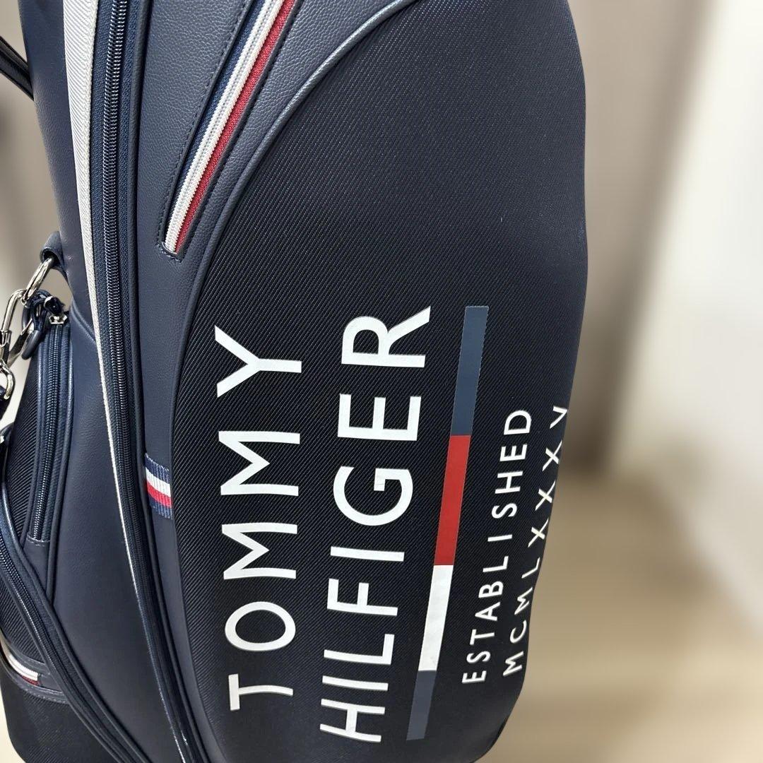 トミーヒルフィガー　ゴルフバッグ