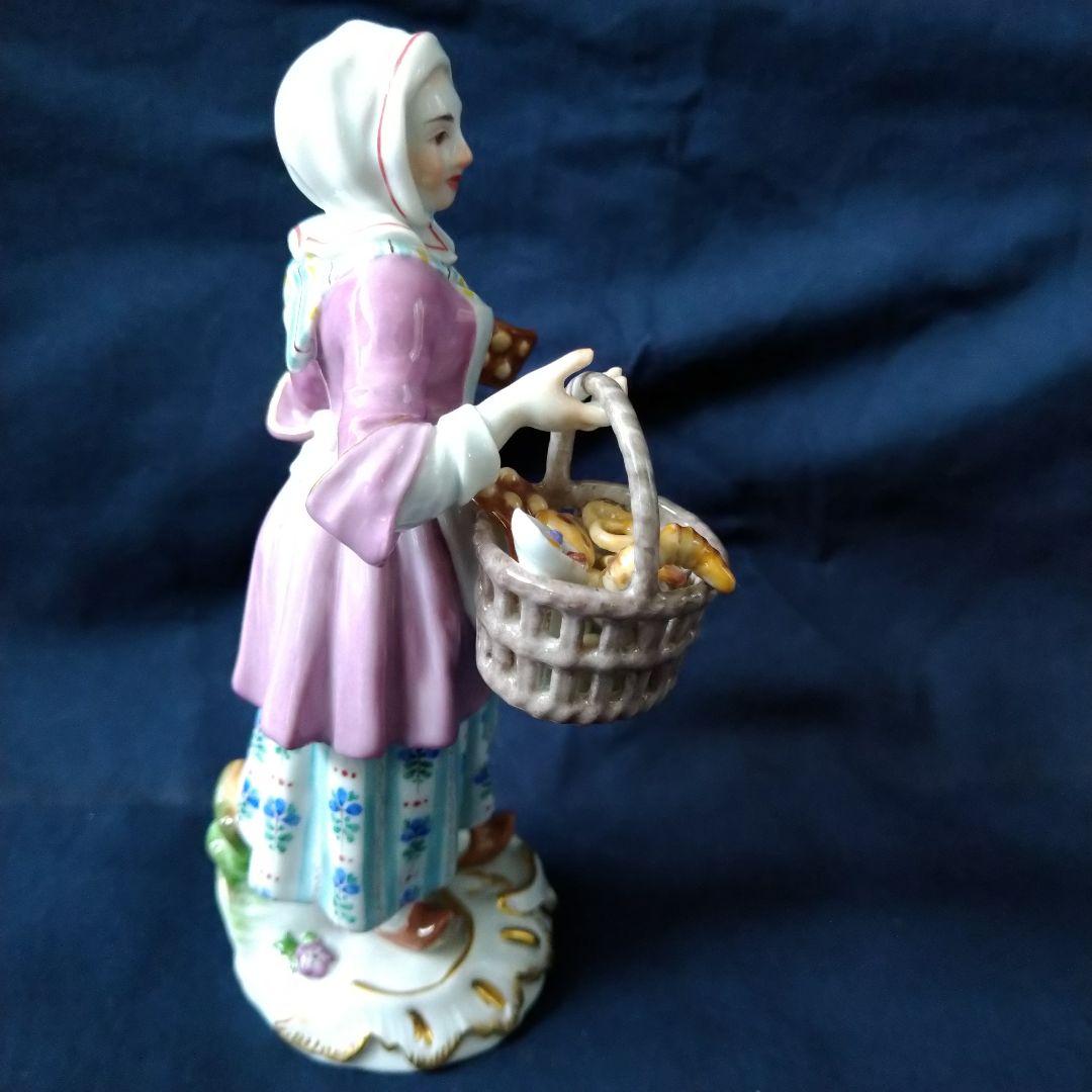 ✤マイセン(Meissen)フィギュリン『パリの呼び声・パン売りの少女✤