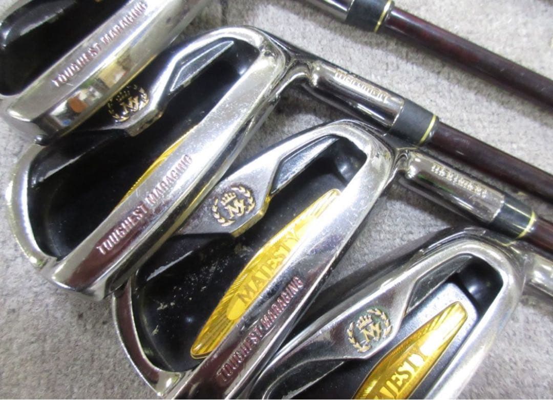 稀少品！MAJESTY アイアン８本セットPARSEC PRESTIGIO R