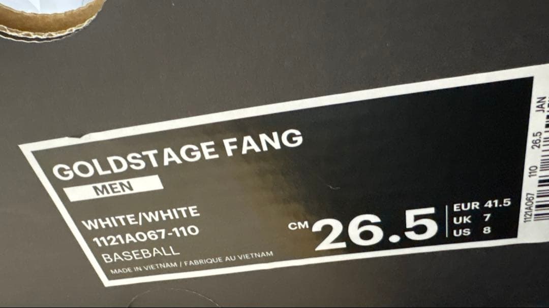1/31迄　新品ASICS GOLDSTAGE FANGスパイクシューズホワイト