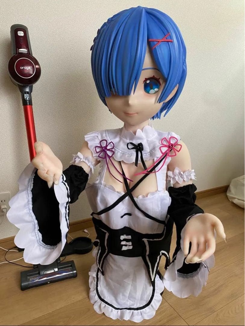 Re:ゼロから始める異世界生活　レム 1/1 胸像フィギュア110cm高さ