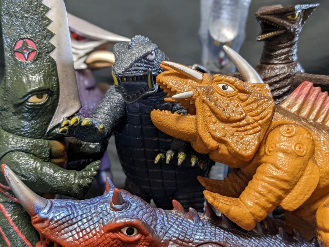 昭和ガメラ＆登場怪獣（バンダイ）ソフビフィギュア・コンプリート７体セット＋1