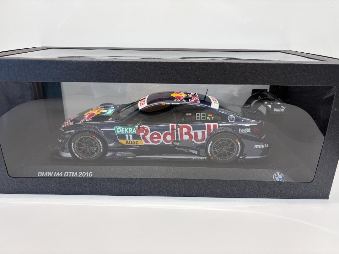 希少【極美品】 M4 DTM 2016 1/18 レッドブル仕様