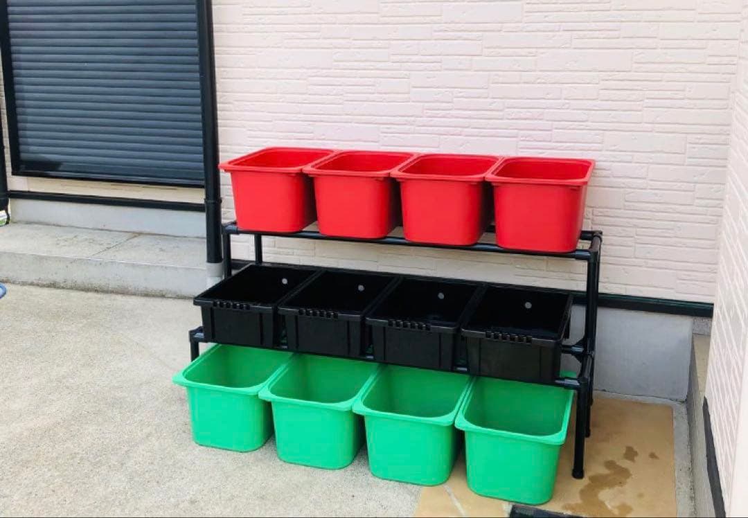 メダカ飼育ラック ブラック【接着剤付】 NVBOX13を12個置けます