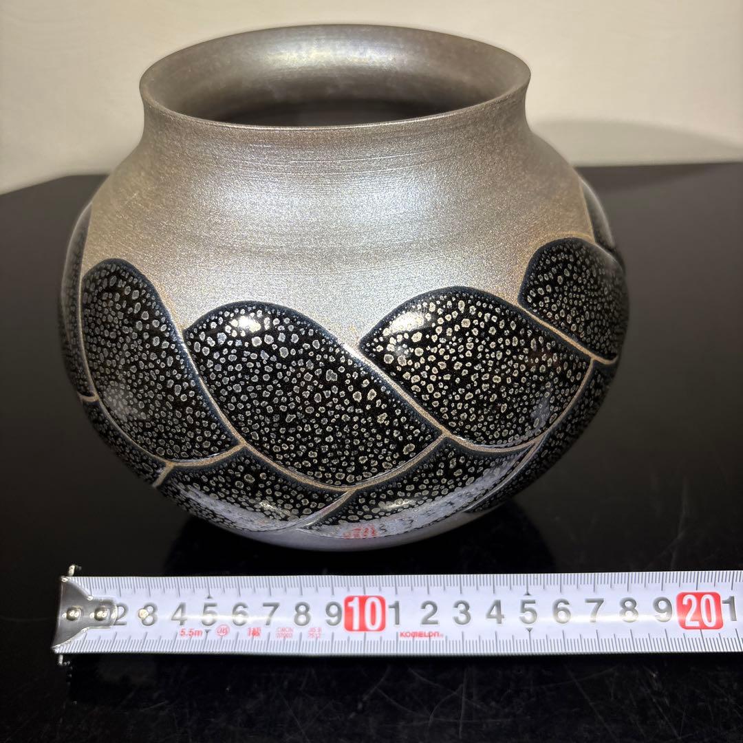 真作　希少作　久田重義　油滴三ッ編文花器