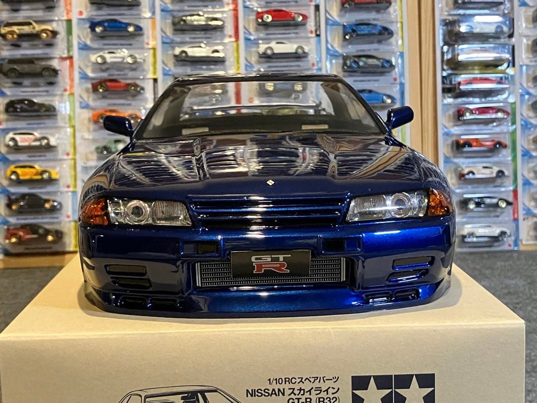 タミヤ ラジコン 日産スカイラインGT-R 塗装済 スペアボディR32ダークメタ
