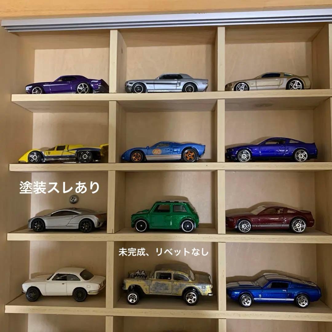 ホットウィール、トミカ ディスプレイケース（車48台付き）
