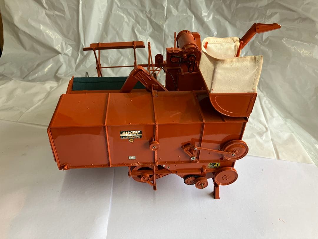 (フランクリンミント Allis Chalmers コンバイン　ブリキ
