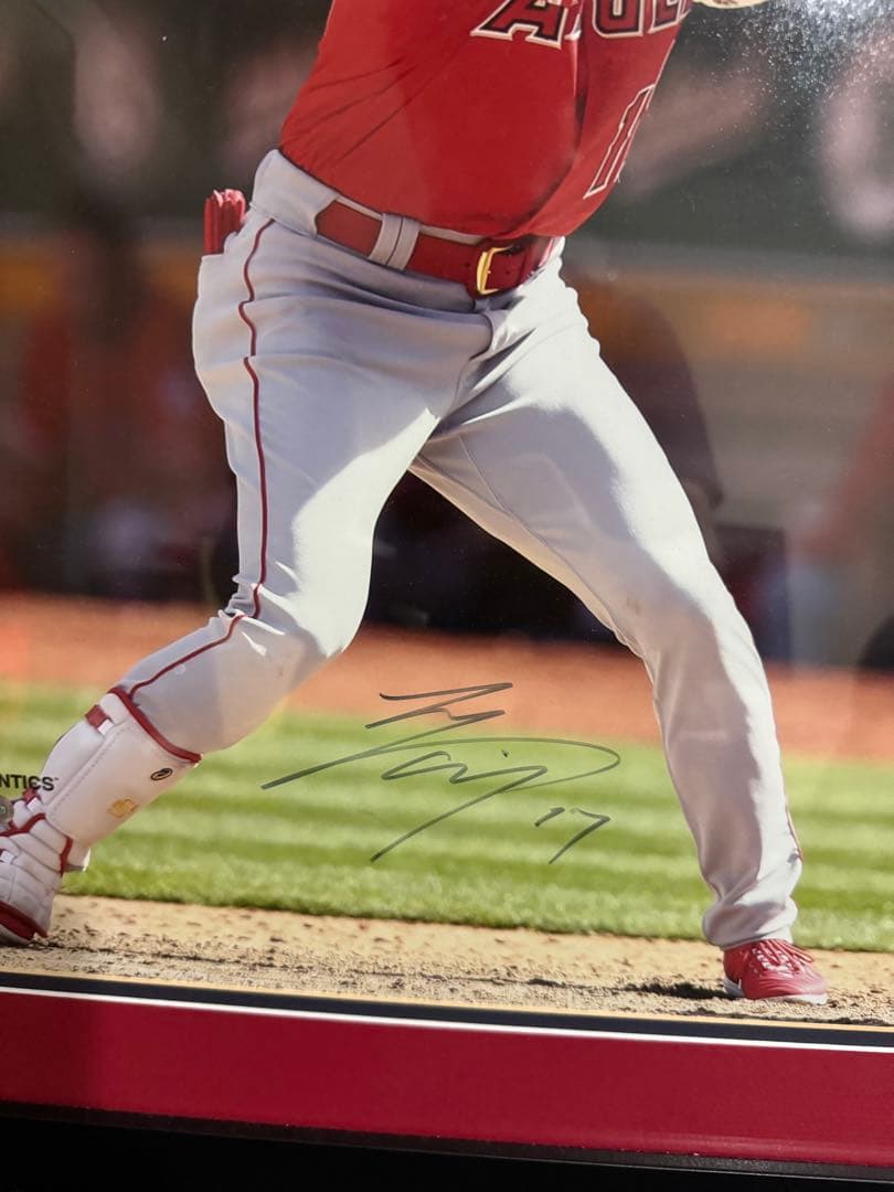 【直筆サイン】大谷翔平 特大写真 Fanatics& MLB公式ホログラム 額縁