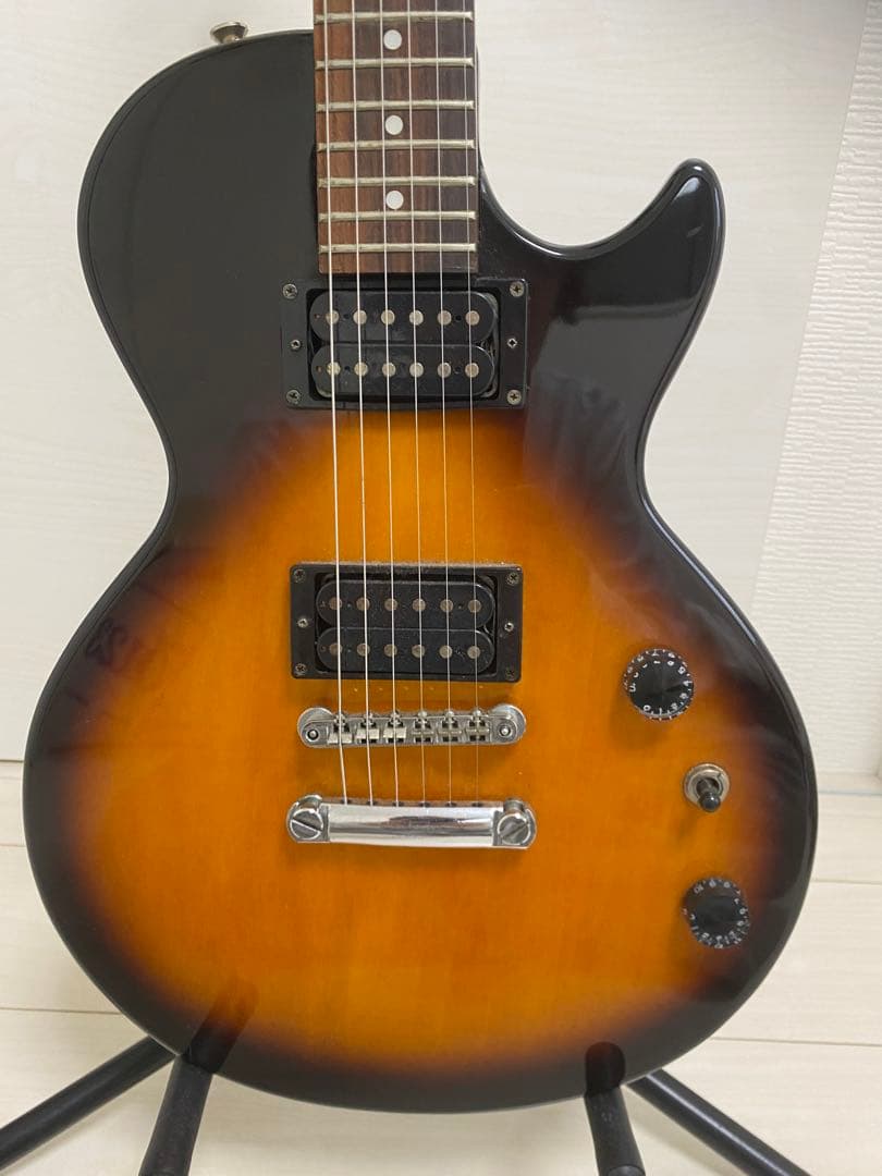 Epiphone エピフォンレスポール サンバースト
