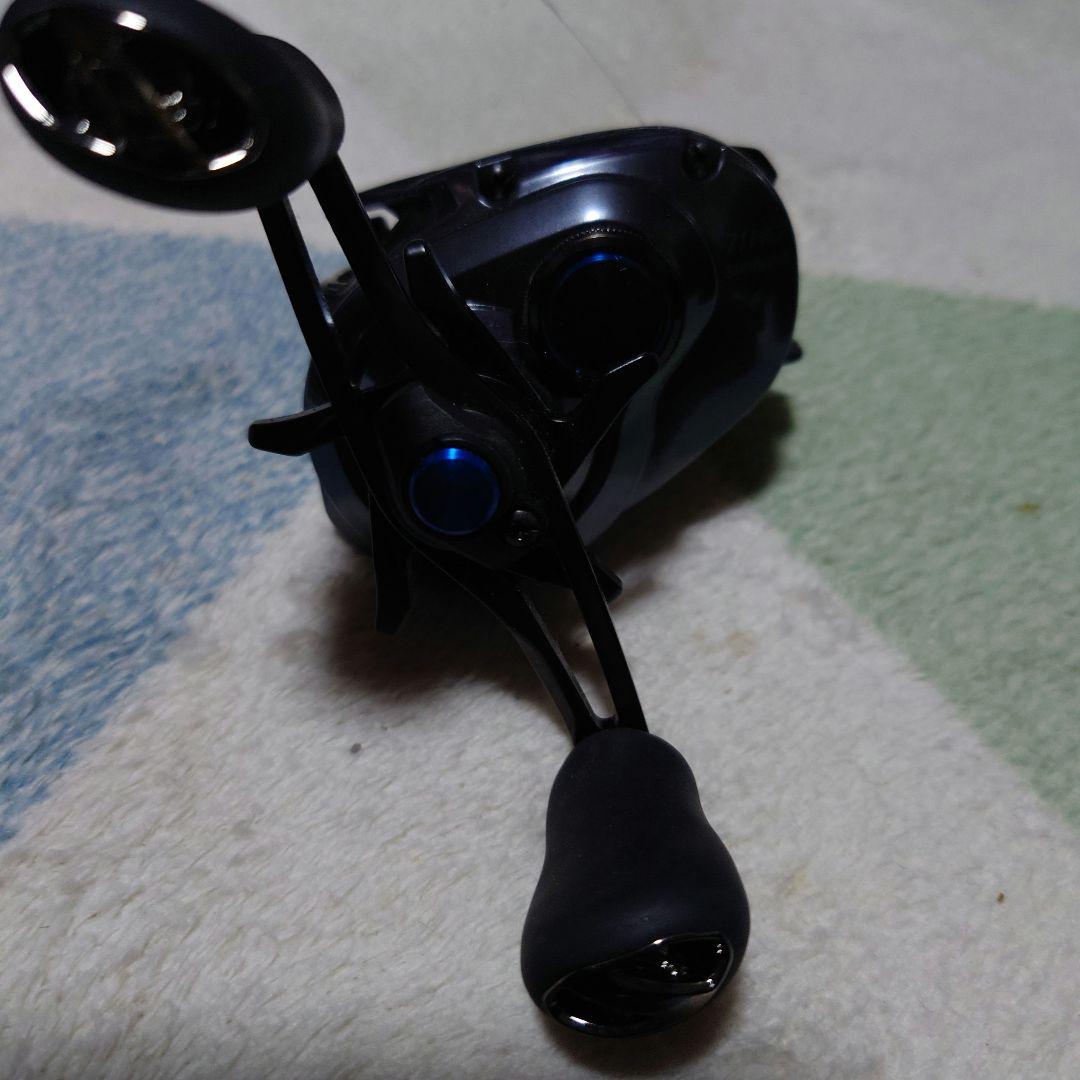 シマノ　SLX 71HG フィッシングリール