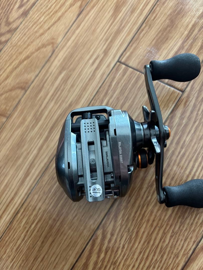 か*つ様 シマノ 17バルケッタ 301HG 中古品