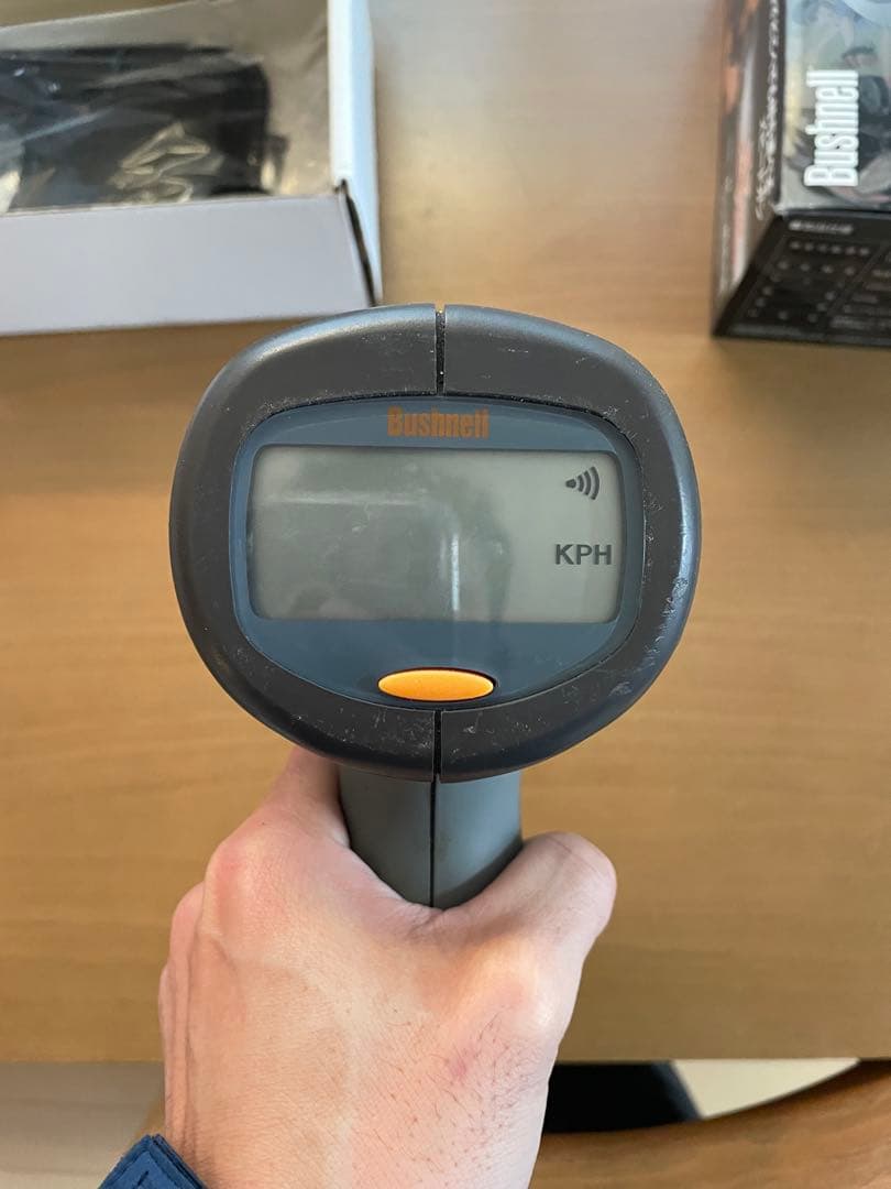Bushnell Speedster V スピード測定器　スピードガン