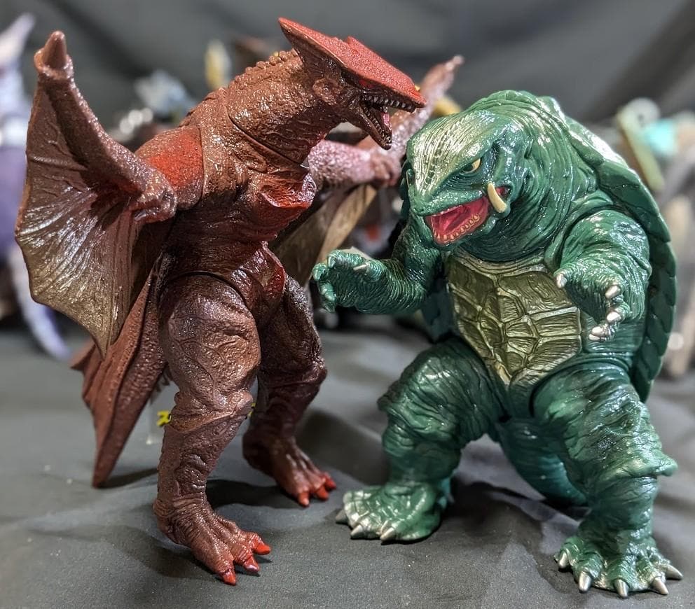 昭和～平成ガメラ＆対戦怪獣（バンダイ）ソフビ タグ付コンプリート17体セット