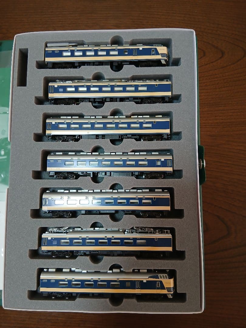 KATO 10-1717 581系スリットタイフォン7両基本セット①付属品未使用