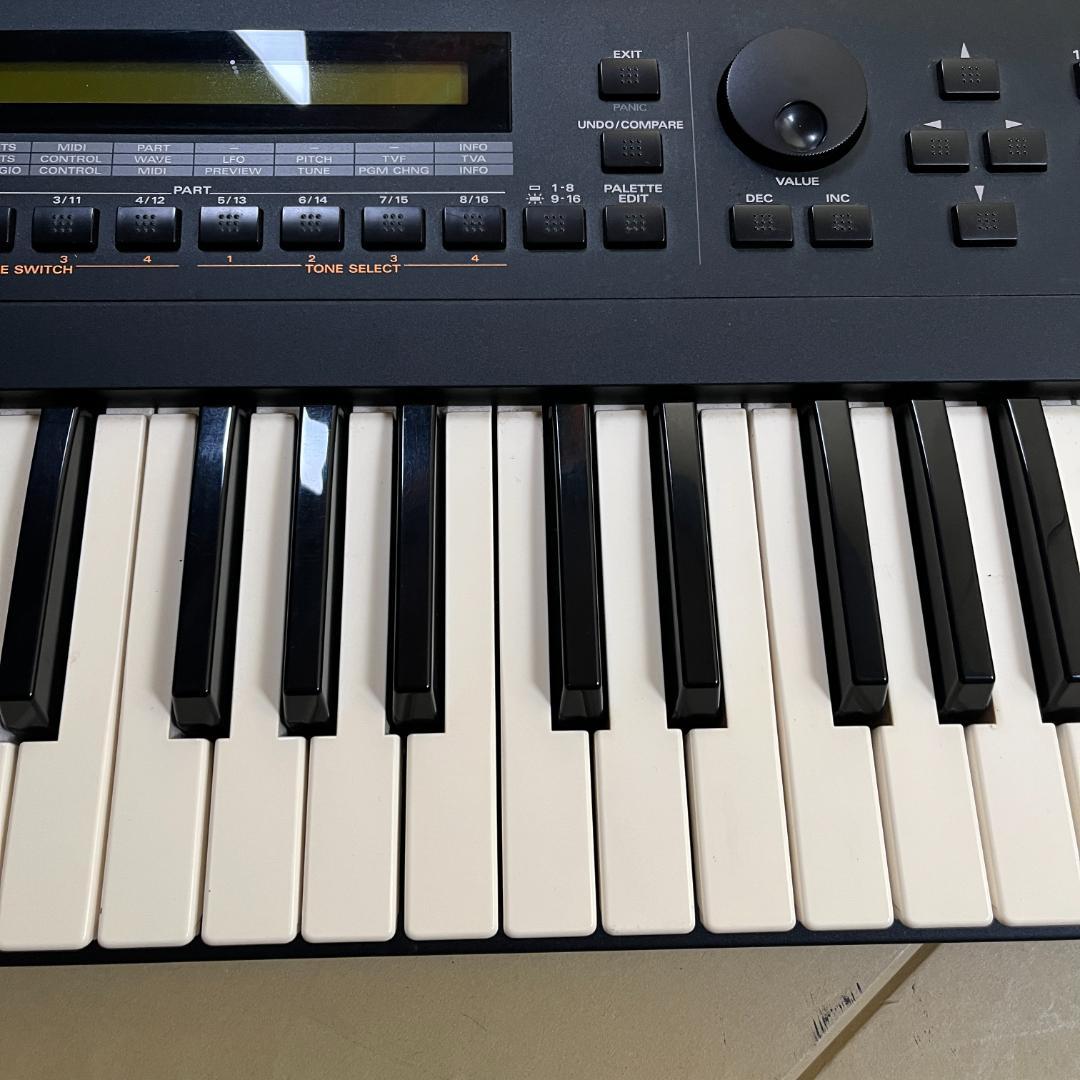 Roland XP-30 シンセサイザー 電源コード ソフトケース付属
