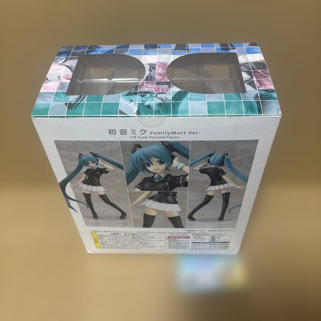 ハッピーくじ A賞 初音ミク FamilyMart ver 1/8 フィギュア
