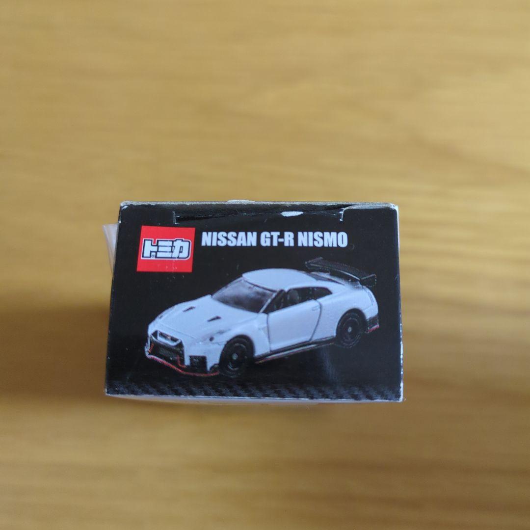タカラトミー NISSAN GT-R NISMO 1/62