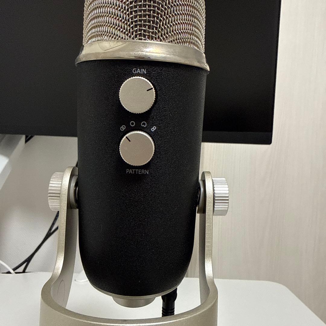 Blue Yeti pro USB コンデンサーマイク
