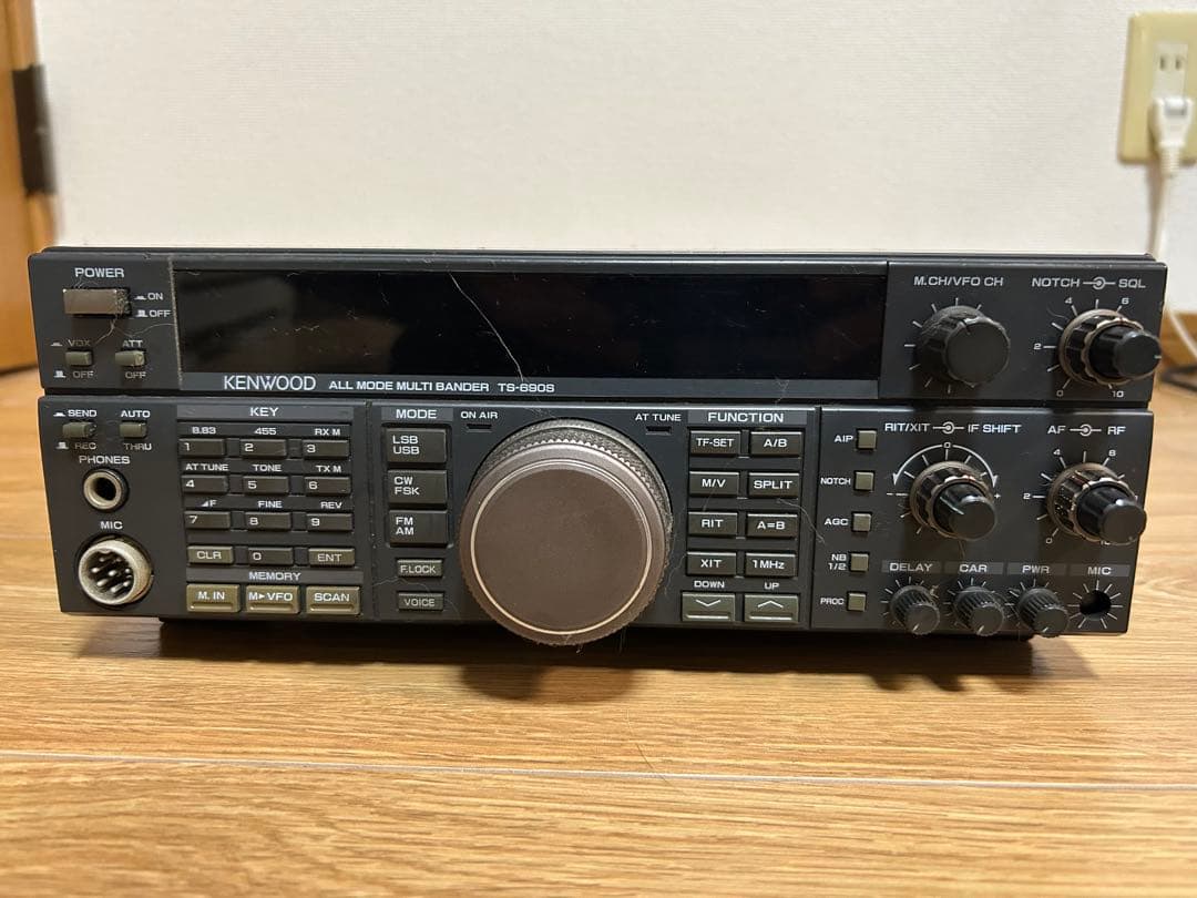 Kenwood（旧TRIO）TS-520V／TS-690S 【完全ジャンク】