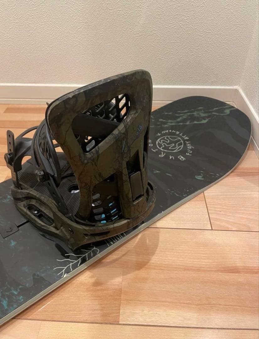 BURTON フライトアテンダント 156cm ボードフルセット