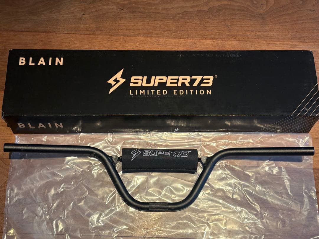 Super73 トラッカー ミッドライズ ハンドルバー