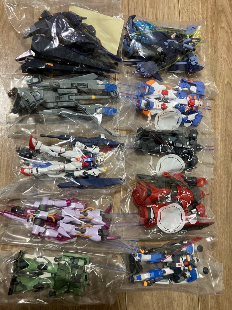 ガンプラまとめ売り　組み立て済み　バラ売り不可　50体　プレバン限定品多数