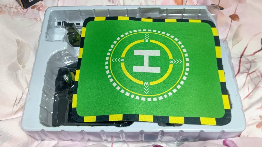 新型 ラジコンヘリコプターWltoys xk k170