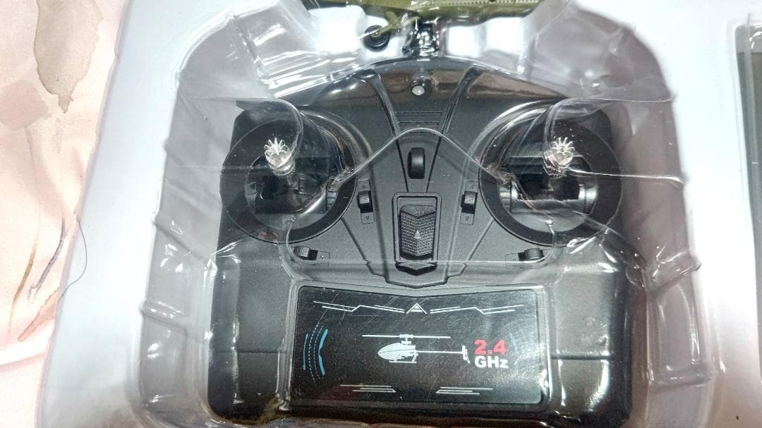 新型 ラジコンヘリコプターWltoys xk k170