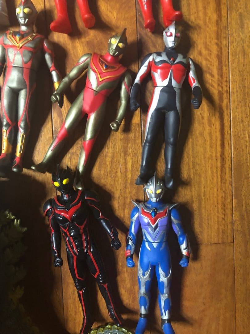 O*e様 ウルトラマン　怪獣　ソフビ