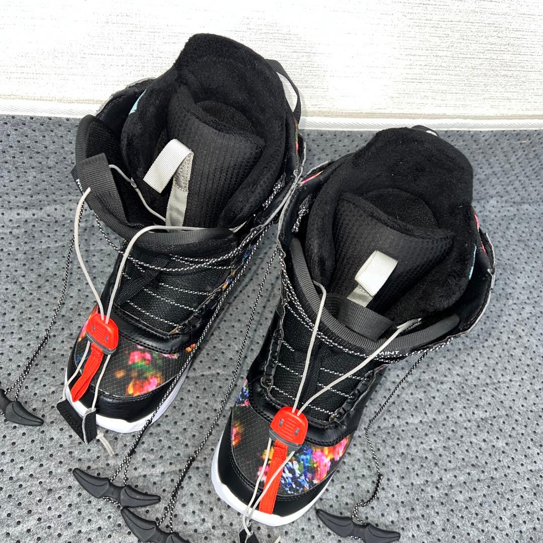 1回使用 23cm 希少 花柄 BURTON MINT AF レースブーツ