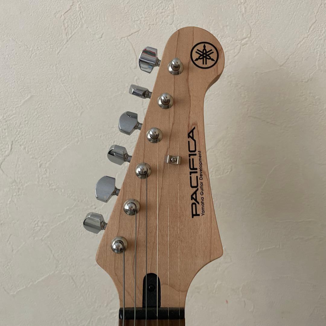 YAMAHA PACIFICA PAC012 ホワイト エレキギター