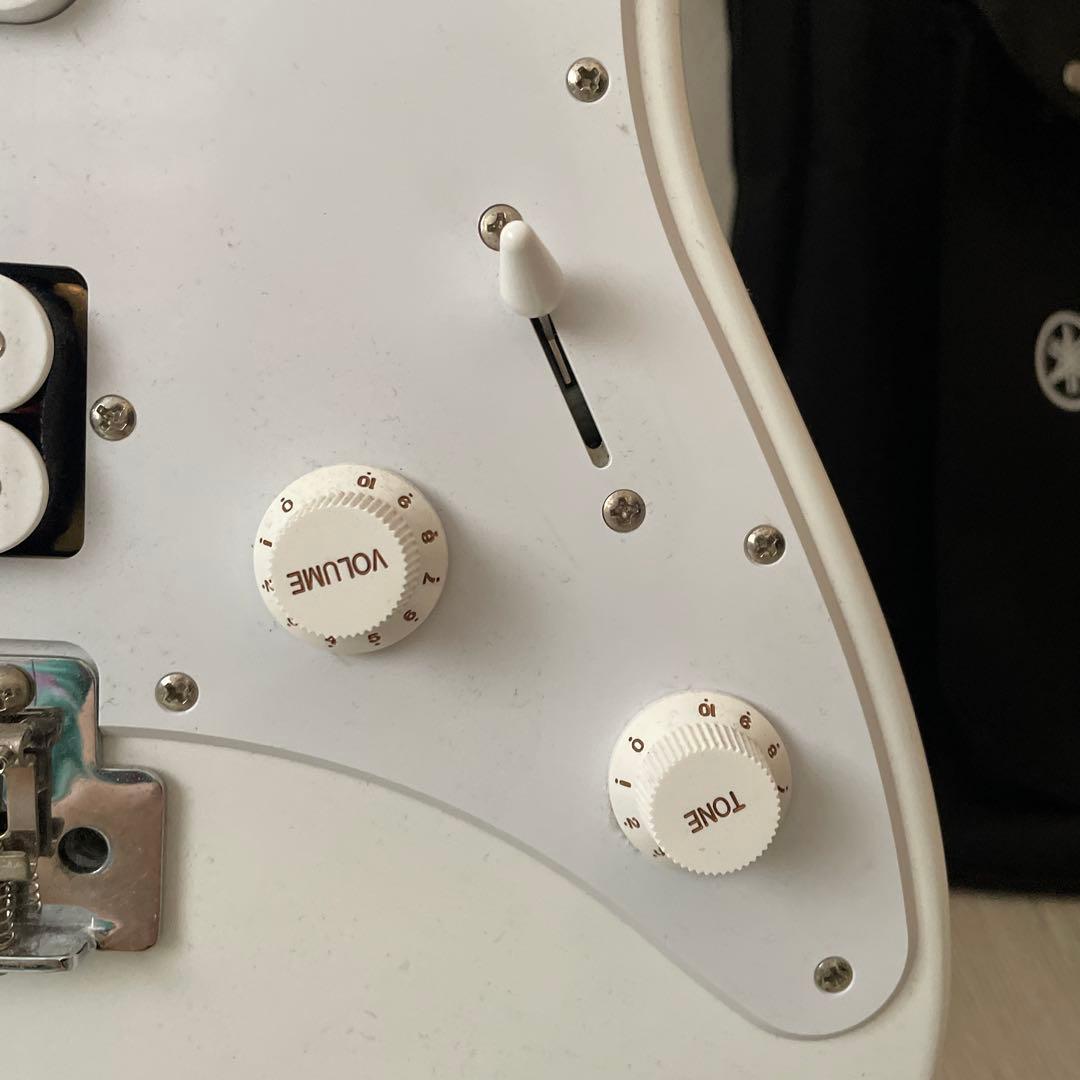 YAMAHA PACIFICA PAC012 ホワイト エレキギター