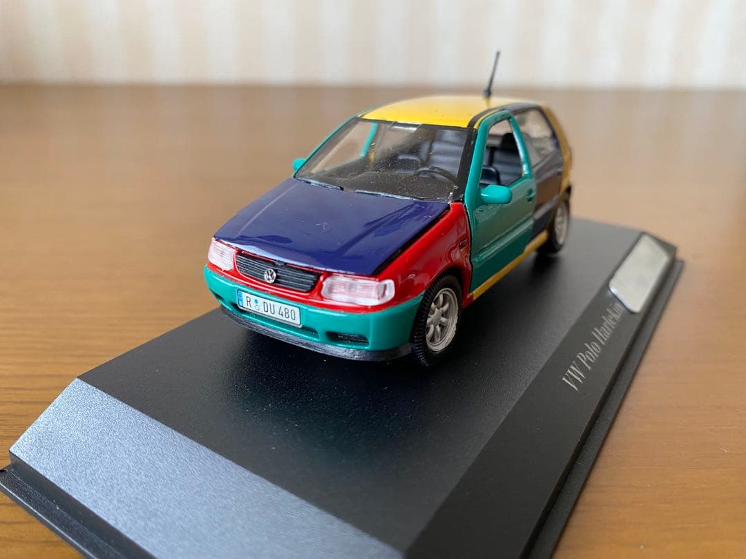 VW Polo Harlekin ミニカー ケース&箱付き
